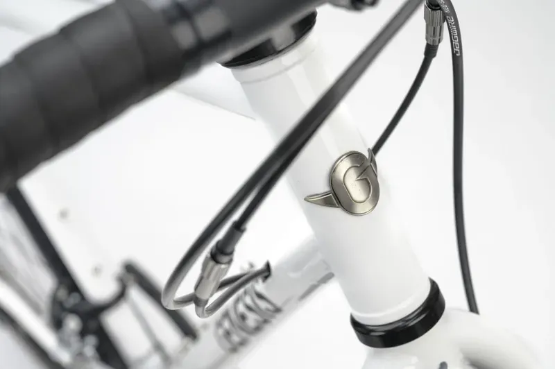 Genesis Croix De Fer 10 Medium-3