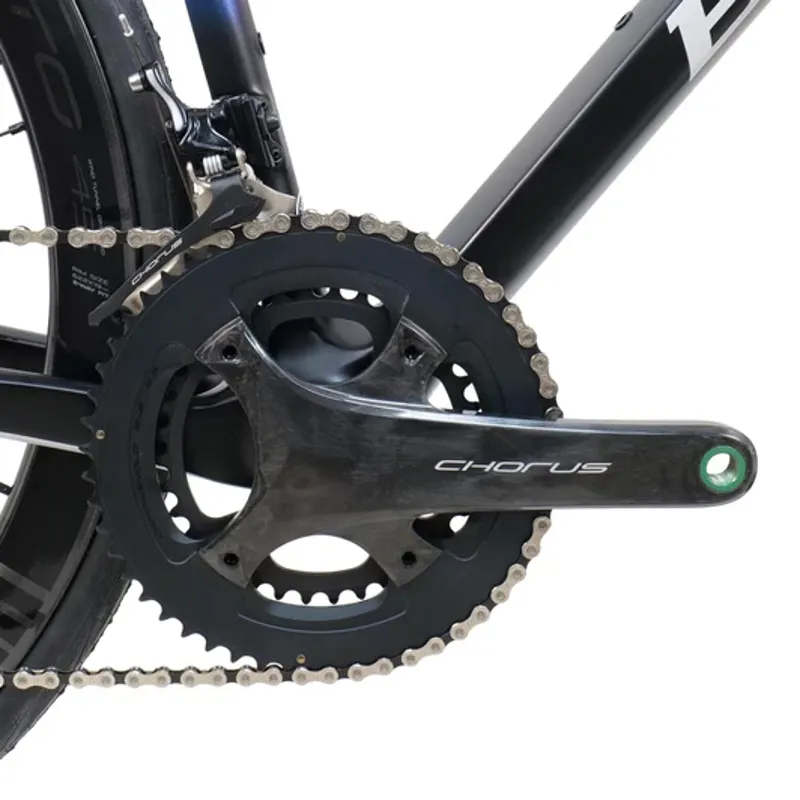 Basso Astra Chorus Chameleon Bora 51 Small-4