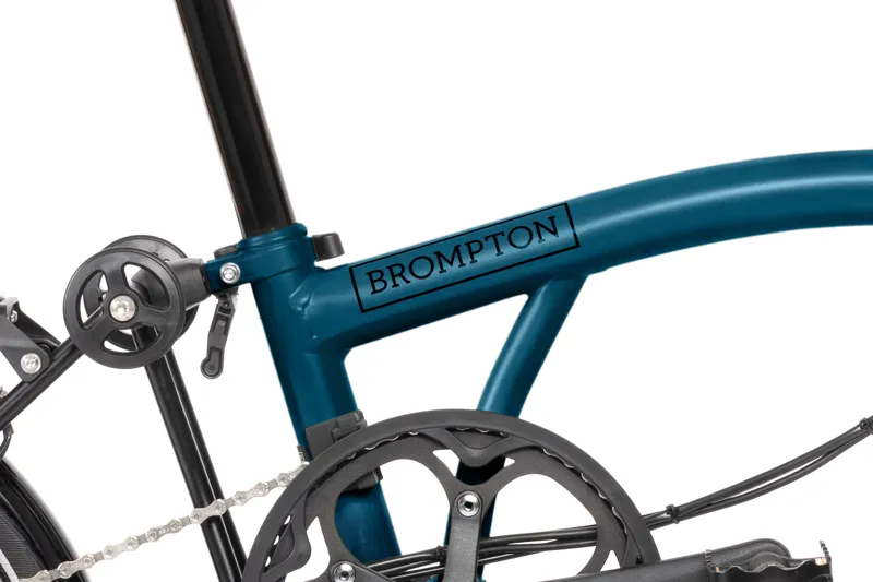 Brompton - Electric C Line - 4 Speed - Medium Bar - Ocean Blue-2