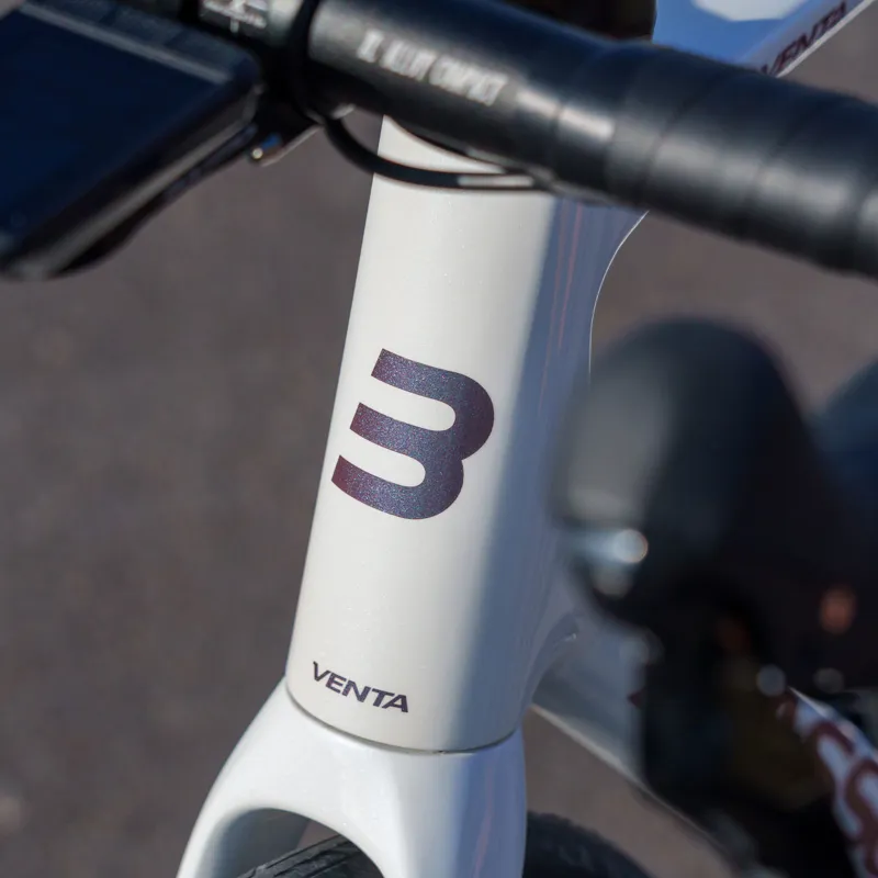 Basso Venta R 105 White S-6